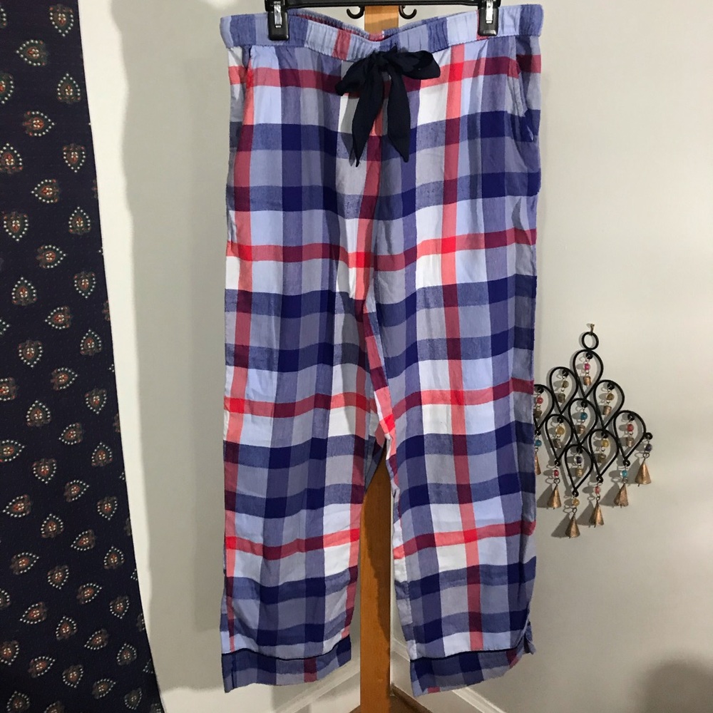 Large plaid Aerie Pajama bottoms